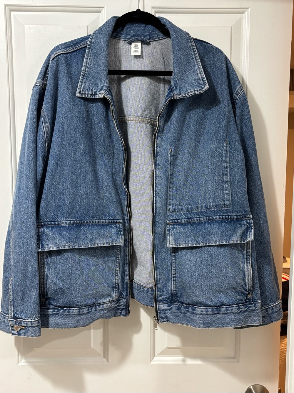 H&M denim jacket fits 2x
